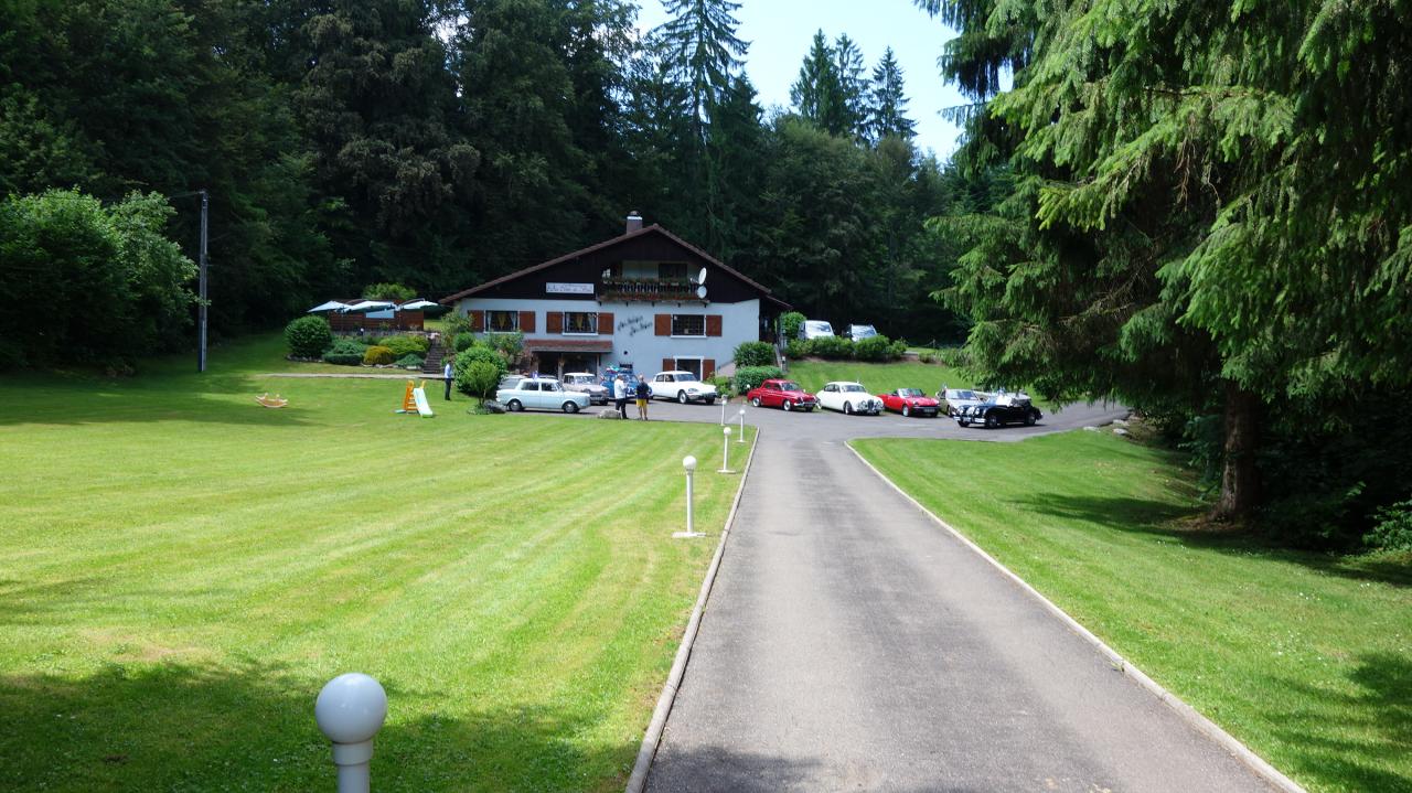 Déjeuner Au Coin du bois, La Lizerne