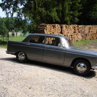 ri peugeot 404